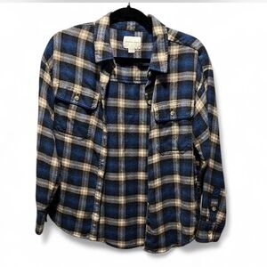 American Eagle Blue and Tan Plaid Button-Up Shirt